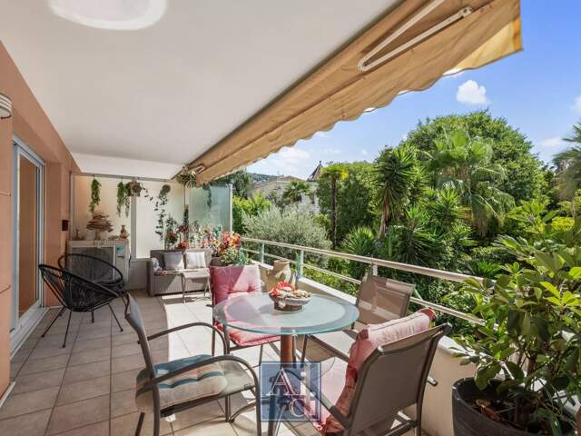 Cannes Centre Appartement 4 pièces Terrasse — photo du bien