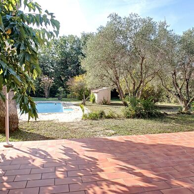 Maison 5 pièces 1250000 €