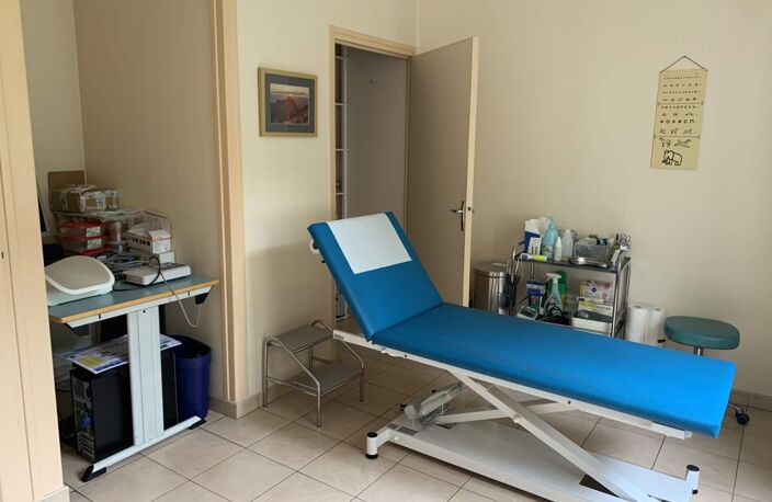 Vente commerce 3 pièces 72 m² Montbazon (37250) — photo 4