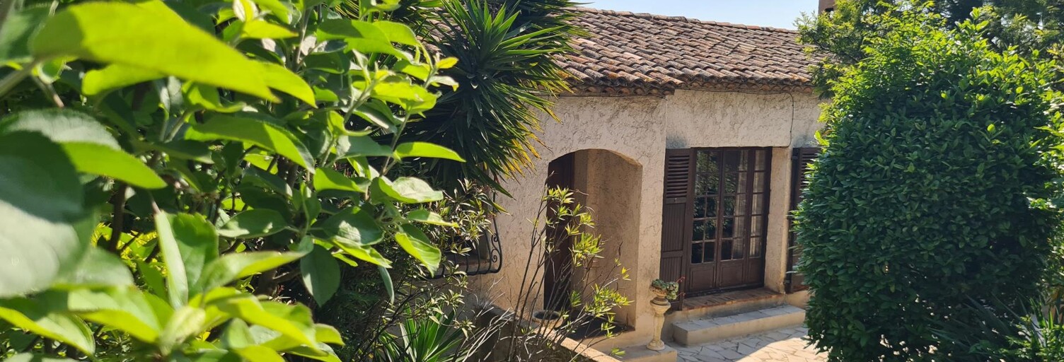 Maison 5 Pièces 142 m² à vendre à Cagnes-sur-Mer (06800)