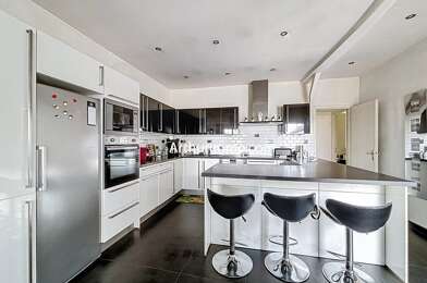 Maison 6 pièces 374000 €