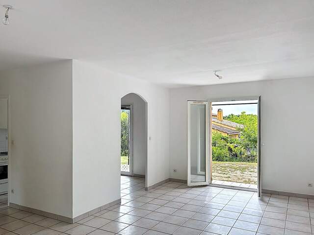 AIGUES-VIVES Proche centre village — photo du bien