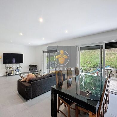 Maison 6 pièces 570000 €