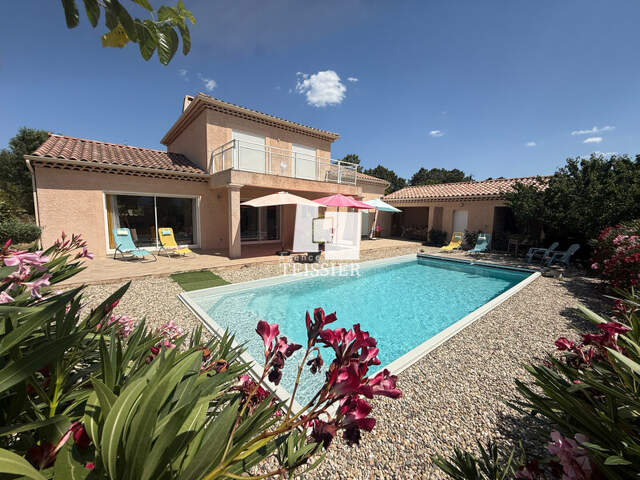 Villa — photo du bien