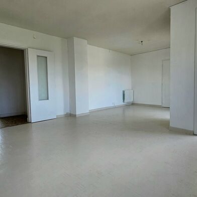 Appartement 4 pièces 92000 €