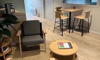 Bureau  115 m² à louer à Séné (56860)