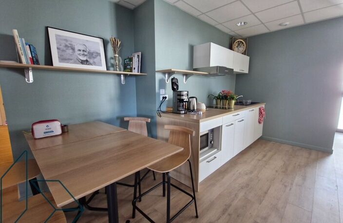 Bureau — photo 3