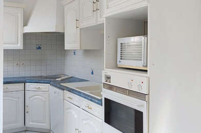 Appartement 6 pièces 1160 €