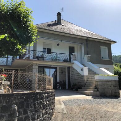 Maison 8 pièces 389000 €