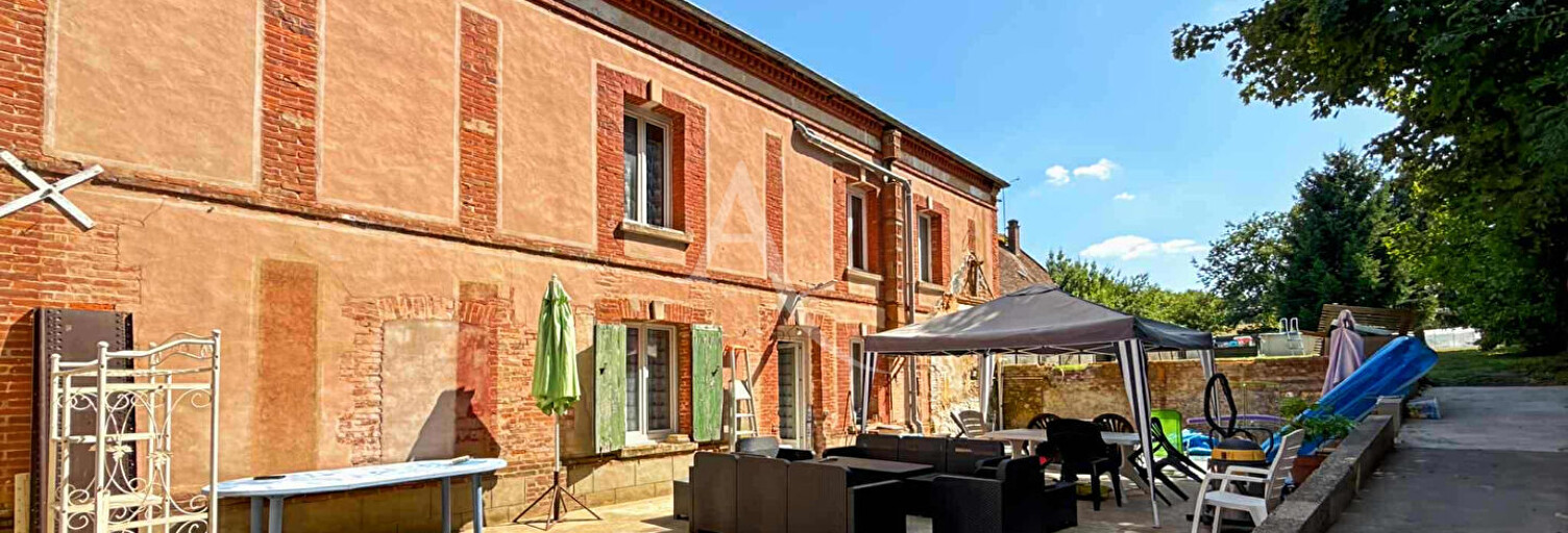 Maison 7 Pièces 193 m² à vendre à Étrépagny (27150)