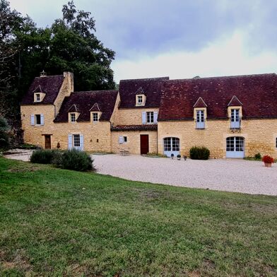 Maison 6 pièces 812000 €