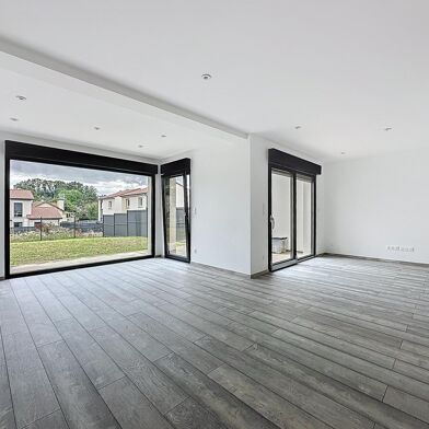 Maison 5 pièces 279000 €