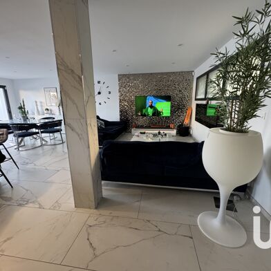 Maison 4 pièces 439900 €