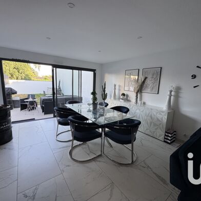 Maison 4 pièces 439900 €