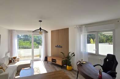 Appartement 3 pièces 258500 €