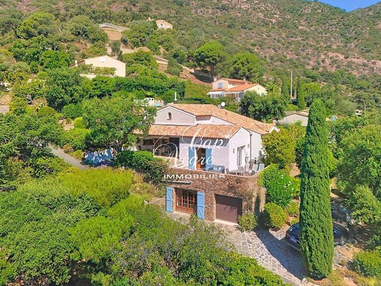 VILLA  VUE MER AU CALME A SAINT-CLAIR — photo 1