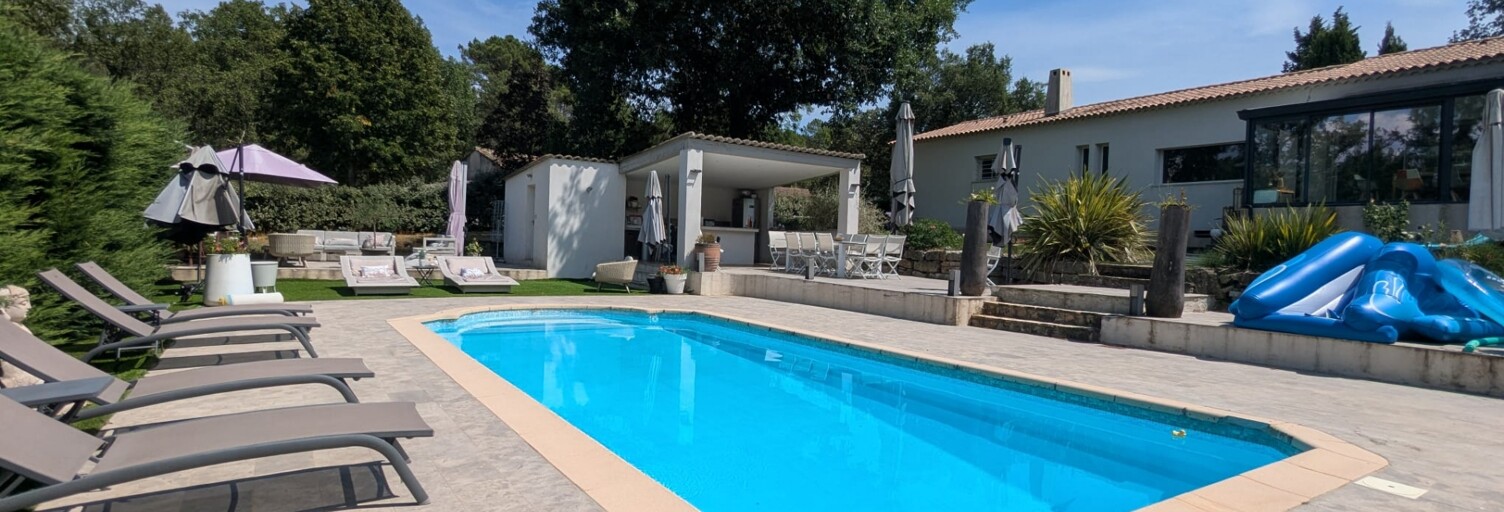 Maison 5 Pièces 150 m² à vendre à Bagnols-en-Forêt (83600)