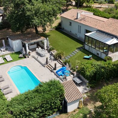 Maison 5 pièces 780000 €
