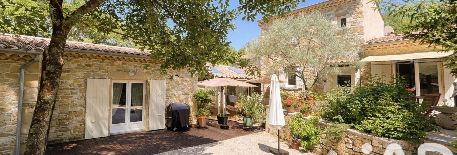 Maison 5 Pièces 176 m² à vendre à Montjoux (26220)