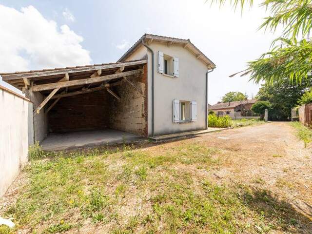 Maison de bourg de 4 pièces principales — photo du bien