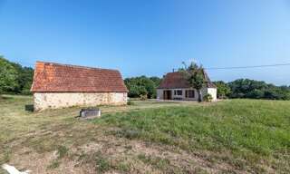 Maison 4 Pièces 100 m² à vendre à Lacropte (24380)