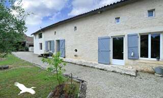 Maison 6 Pièces 194 m² à vendre à Barro (16700)