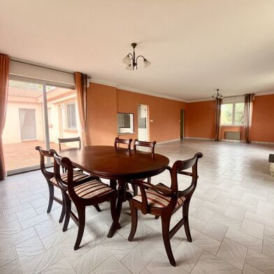 Maison 6 pièces 254880 €