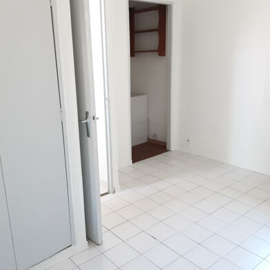 Appartement 1 pièces 482 €