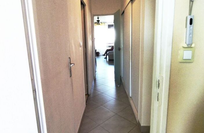 P2 traversant au 1er étage exposé sud/ouest en bon état.<BR>Celli — photo 5