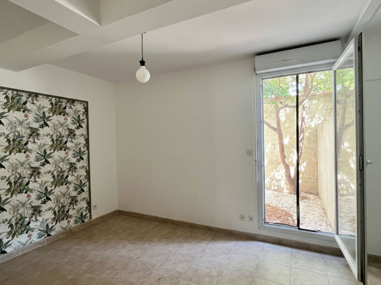 Pres des remparts, appartement  de type 2 dans résidence sécurisée — photo 1