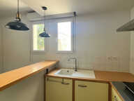 Pres des remparts, appartement  de type 2 dans résidence sécurisée — photo 2