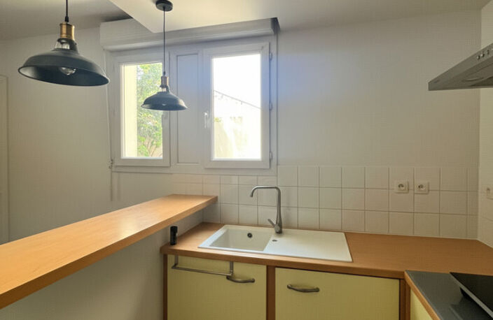 Pres des remparts, appartement  de type 2 dans résidence sécurisée — photo 2