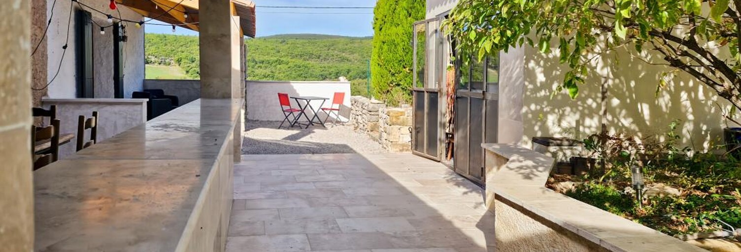 Maison 7 Pièces 210 m² à vendre à Lardiers (04230)