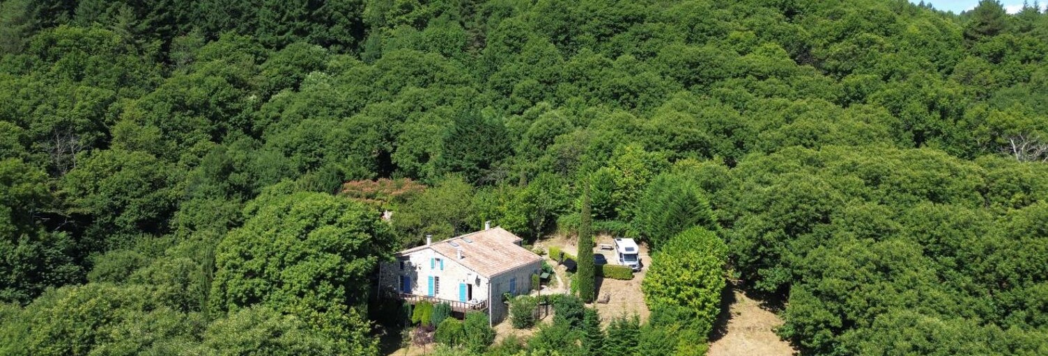 Maison 6 Pièces 264 m² à vendre à Rocles (07110)