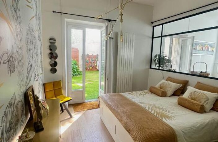 Appartement de prestige à vendre – Vieux Port de La Rochelle – Jardin, piscine, 3 chambres – Emplacement unique dans immeuble classé — photo 5