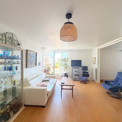 Appartement 3 pièces 353400 €