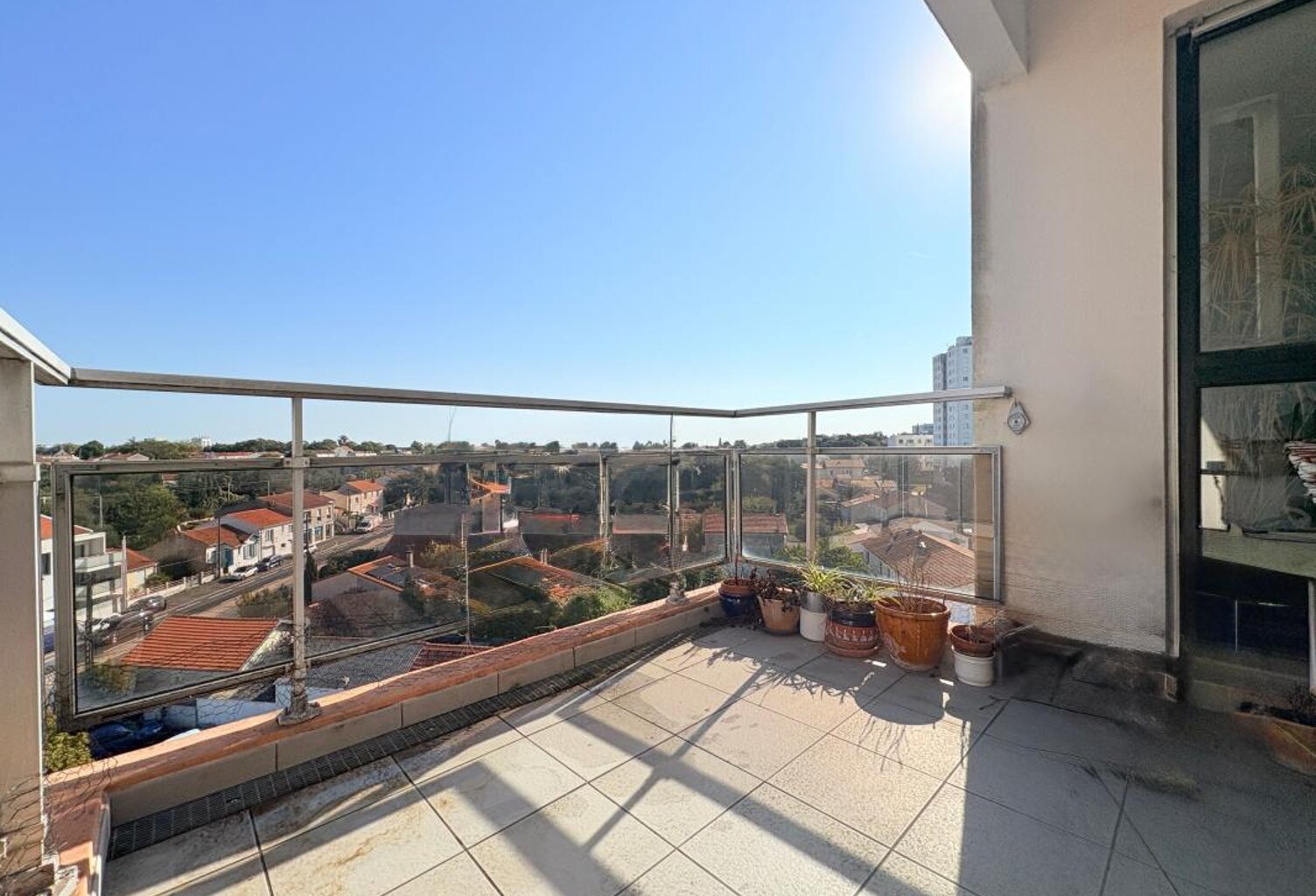 Appartement T3 de  80 m² ascenseur & terrasse – Exclusivité Orpi — photo 1