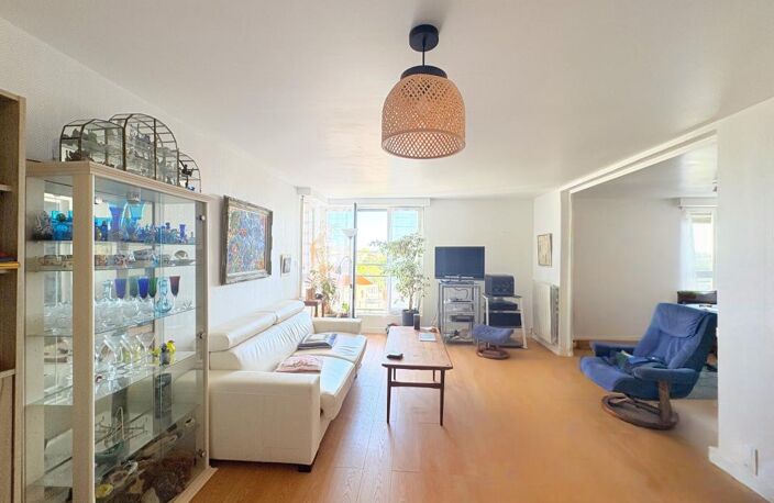 Appartement T3 de  80 m² ascenseur & terrasse – Exclusivité Orpi — photo 2