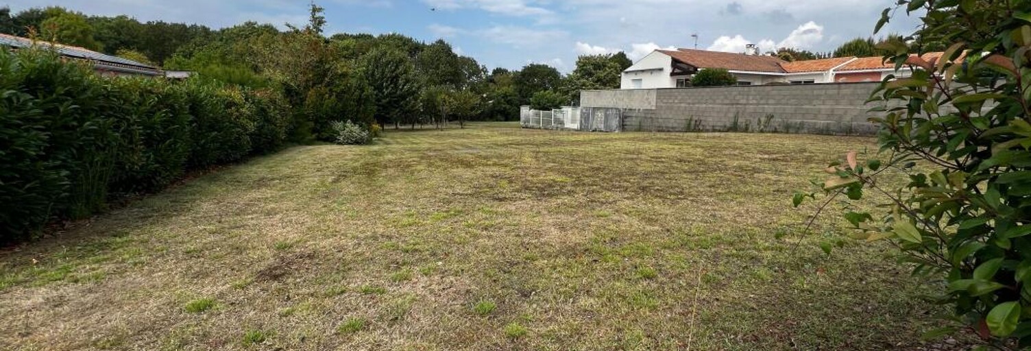 Terrain  1500 m² à vendre à Meschers-sur-Gironde (17132)