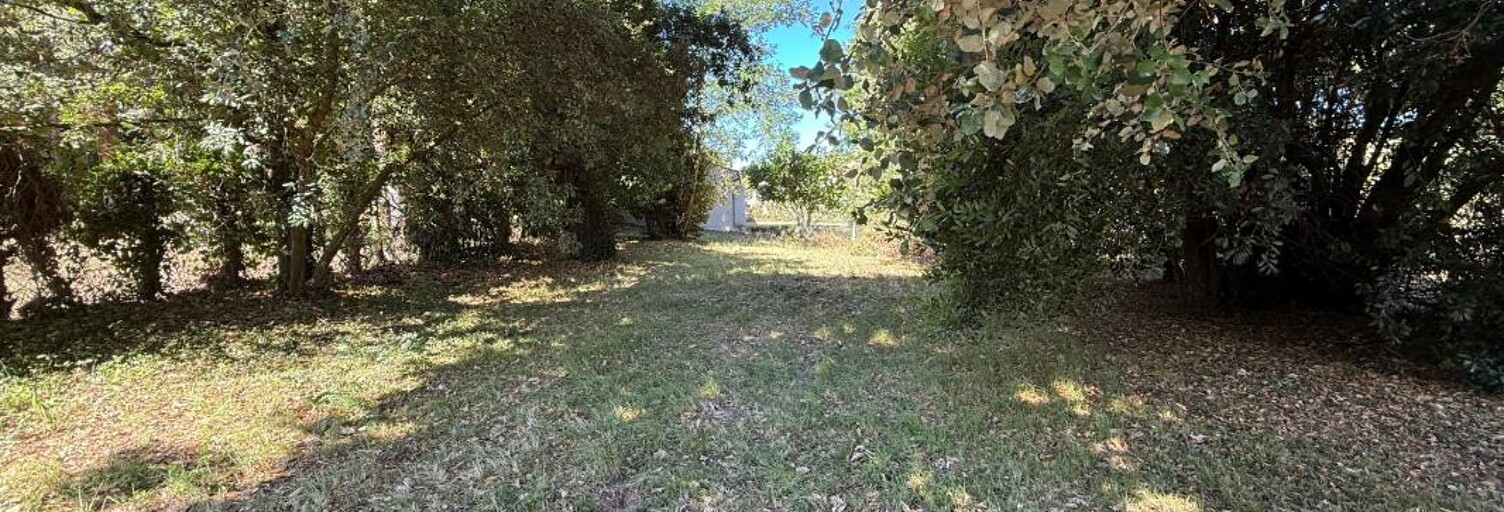 Terrain  640 m² à vendre à Meschers-sur-Gironde (17132)