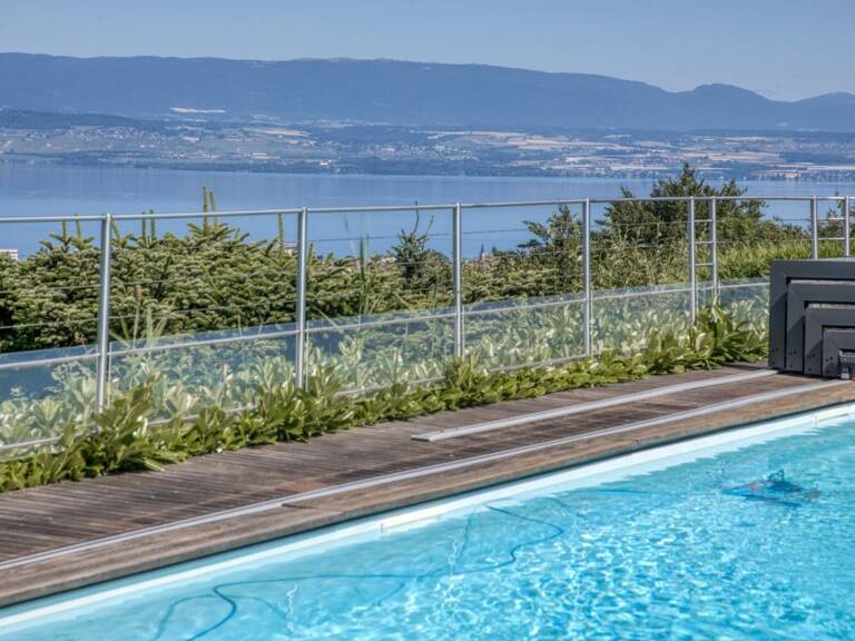 MAISON CONTEMPORAINE AVEC VUE IMPRENABLE SUR LE LAC LEMAN- TERRAIN 2000m2 — photo 1
