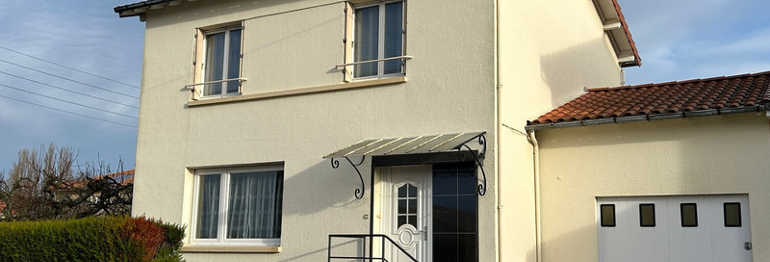 Maison 6 Pièces 99 m² à vendre à Parthenay (79200)