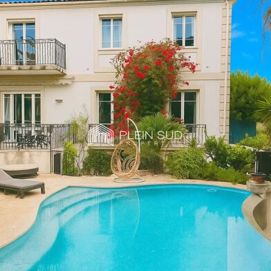 Maison 8 pièces 2720000 €