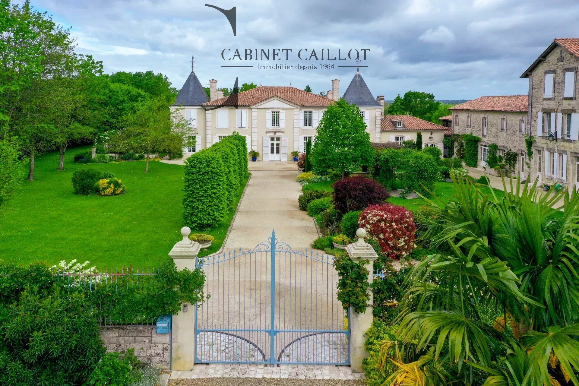Chateau  T20 à vendre Saint-Porchaire 17250