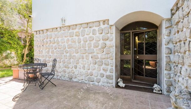 Villa / Maison 7 pièces  à vendre Marseille 12eme 13012