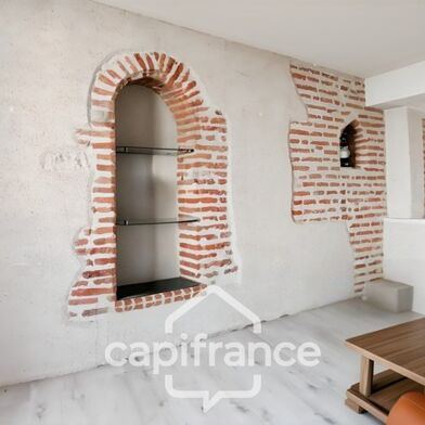 Immeuble  104000 €