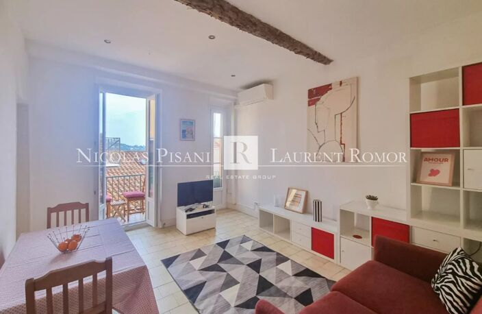 EXCLUSIVITÉ VILLEFRANCHE SUR MER - Un balcon au cœur de la vieil — photo 3