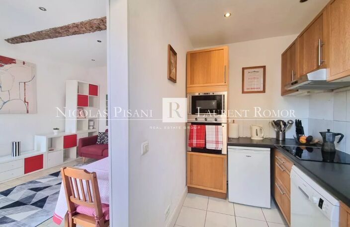 EXCLUSIVITÉ VILLEFRANCHE SUR MER - Un balcon au cœur de la vieil — photo 4