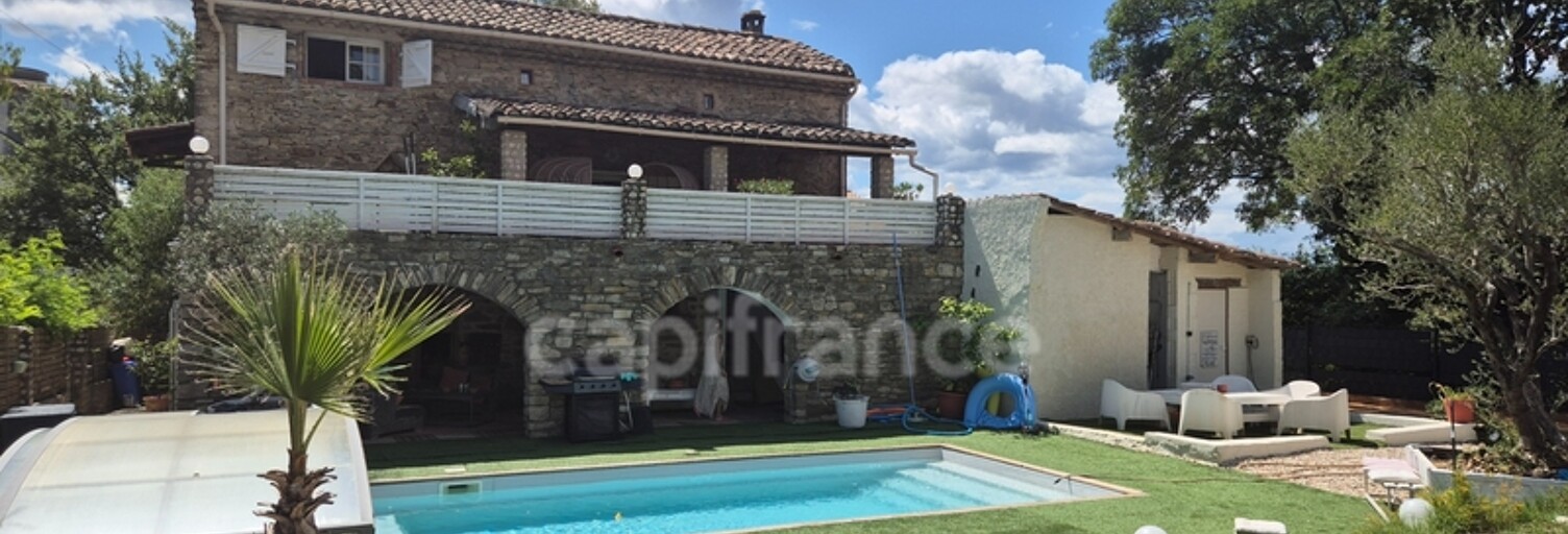 Maison 7 Pièces 180 m² à vendre à Uzès (30700)