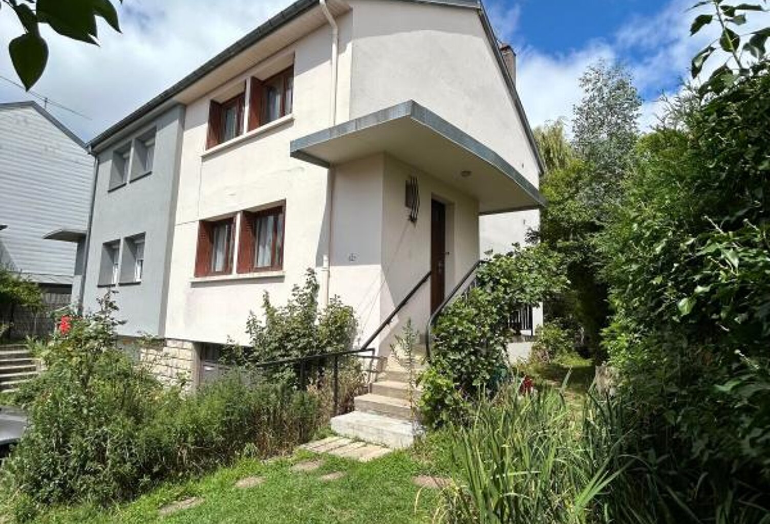 MAISON - 81m² - 3 chambres - Garage / Jardin ! — photo 1